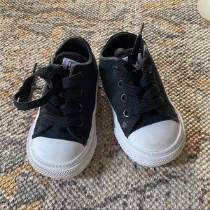 Converse Chuck Taylor Sneakers
